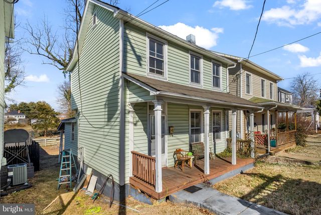 169 E MAIN ST, Orange, VA 22960