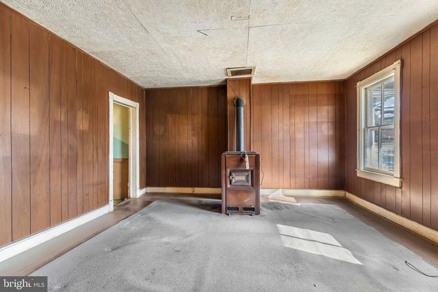 169 E MAIN ST, Orange, VA 22960