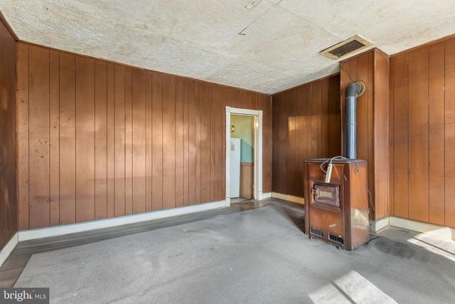 169 E MAIN ST, Orange, VA 22960