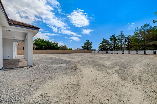 5601 Mary Lou Street, Pahrump, NV 89061