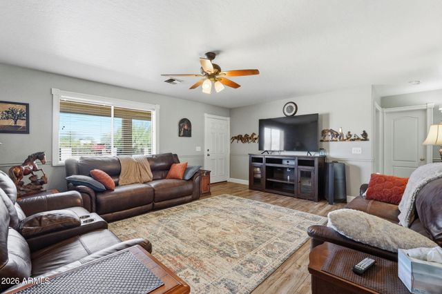 1124 N 115TH Place, Mesa, AZ 85207