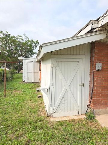102 Greenlawn Street, Mission, TX 78572