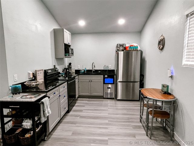 30 Arroyo Drive, Canadian, OK 74425