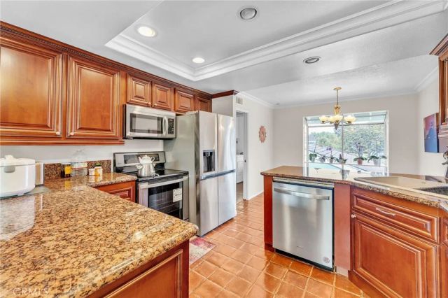 47 Lakeshore, Irvine, CA 92604