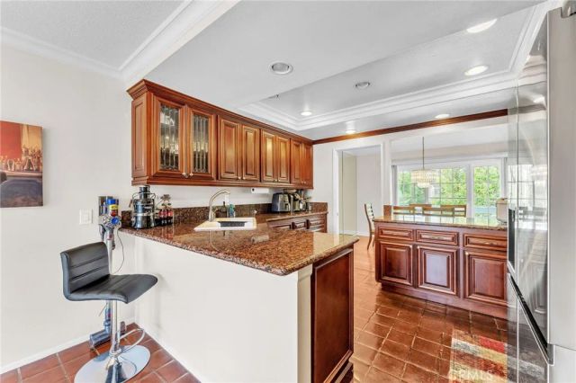 47 Lakeshore, Irvine, CA 92604