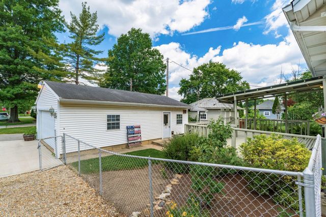 248 N High Street, Canal Winchester, OH 43110
