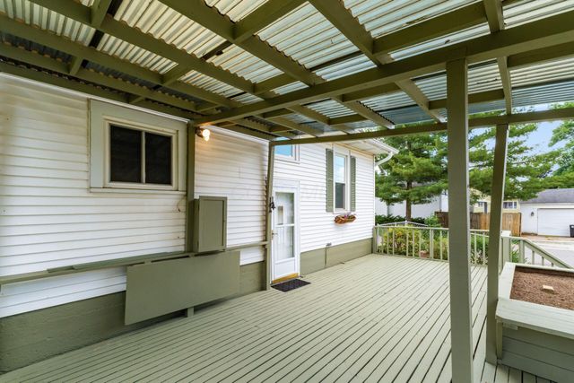 248 N High Street, Canal Winchester, OH 43110