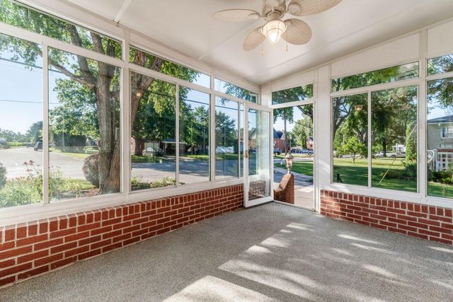 248 N High Street, Canal Winchester, OH 43110