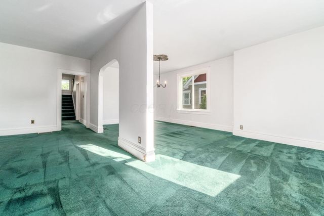 248 N High Street, Canal Winchester, OH 43110