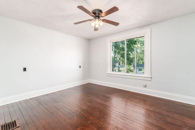 248 N High Street, Canal Winchester, OH 43110