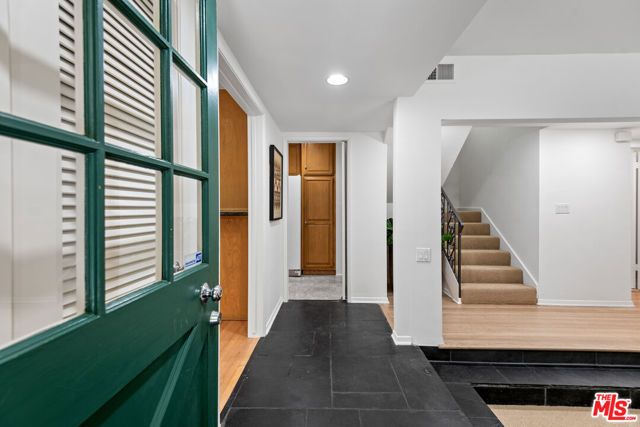 1247 N Bundy Drive, Los Angeles, CA 90049