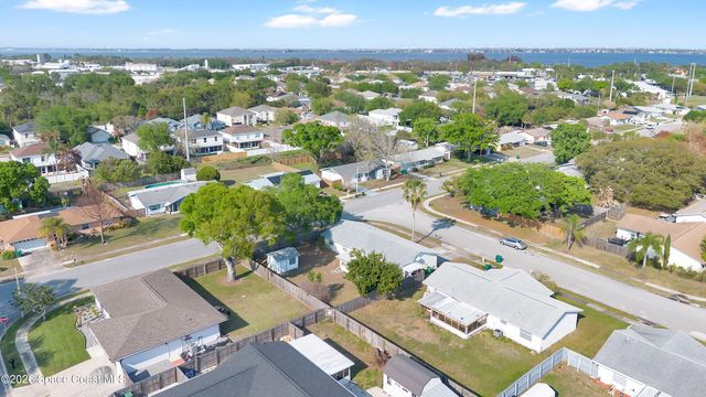 2184 Sandalwood Drive, Melbourne, FL 32935