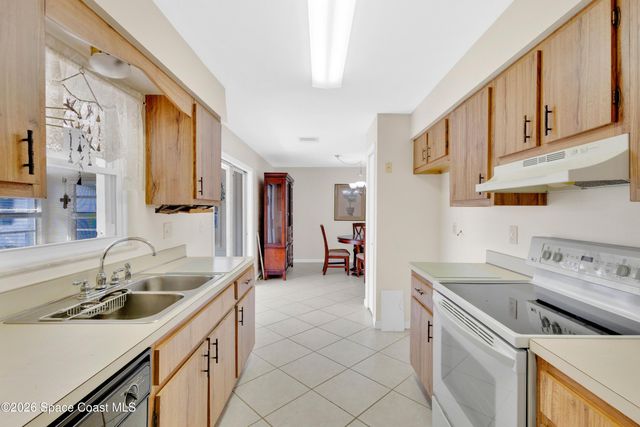 2184 Sandalwood Drive, Melbourne, FL 32935