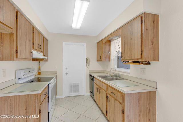 2184 Sandalwood Drive, Melbourne, FL 32935