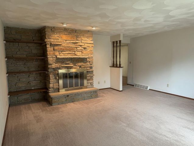 2201 SULLIVAN AVENUE, Kaukauna, WI 54130