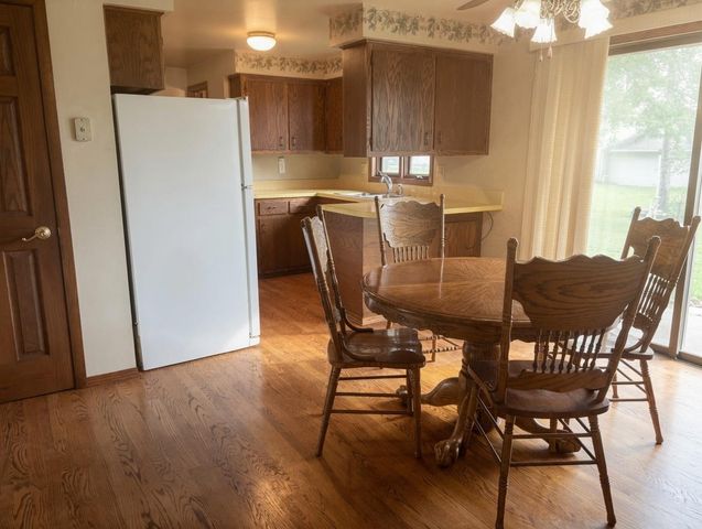 2201 SULLIVAN AVENUE, Kaukauna, WI 54130