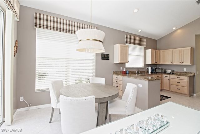 1842 Winding Oaks WAY, Naples, FL 34109