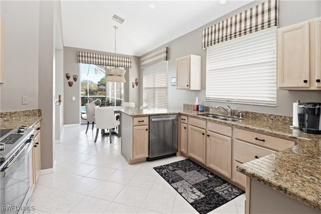 1842 Winding Oaks WAY, Naples, FL 34109