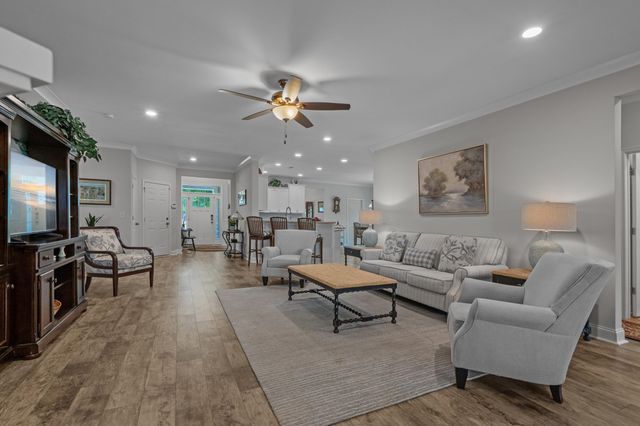 1004 Black Skimmer Dr., Conway, SC 29526