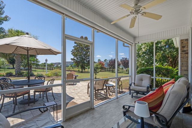 1004 Black Skimmer Dr., Conway, SC 29526