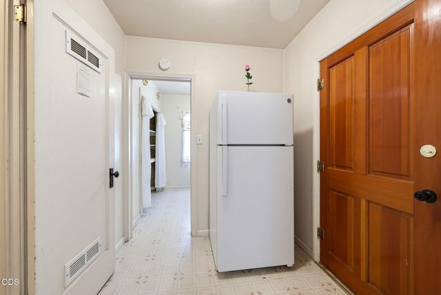 305 E Park Street, Grants Pass, OR 97527