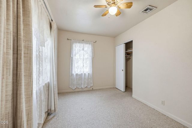 305 E Park Street, Grants Pass, OR 97527