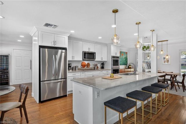 5336 Chippendale CIR W, Fort Myers, FL 33919