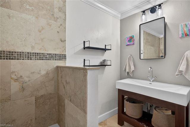 5336 Chippendale CIR W, Fort Myers, FL 33919