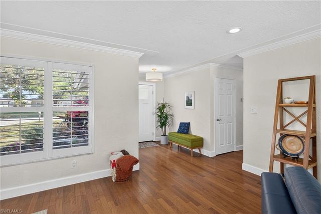 5336 Chippendale CIR W, Fort Myers, FL 33919