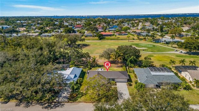 5336 Chippendale CIR W, Fort Myers, FL 33919