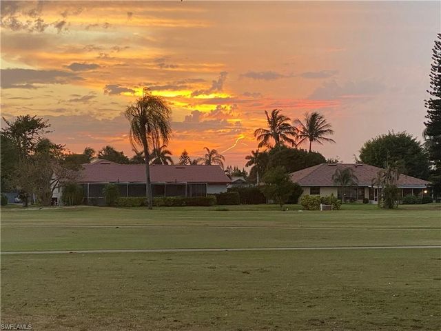 5336 Chippendale CIR W, Fort Myers, FL 33919