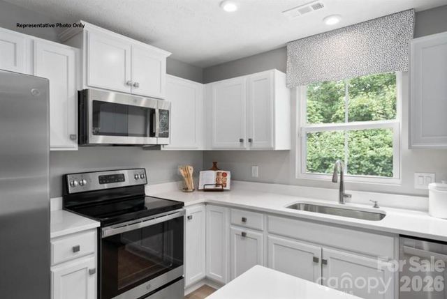 1021 Pemberley Street, Lancaster, SC 29720