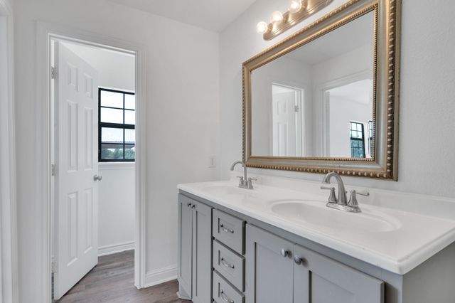 3308 N County Road 810, Alvarado, TX 76009