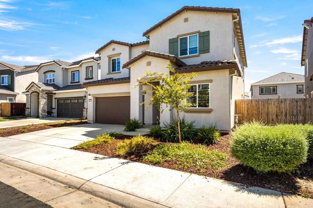12260 Rocky Ford Way, Rancho Cordova, CA 95742