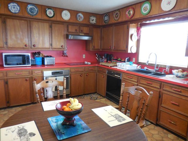 4366 Fm-2031, Matagorda, TX 77414