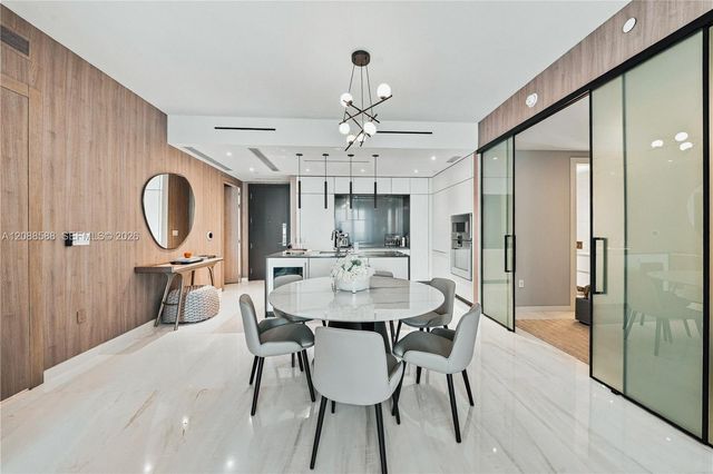 300 Biscayne Boulevard Way 1605W, Miami, FL 33131