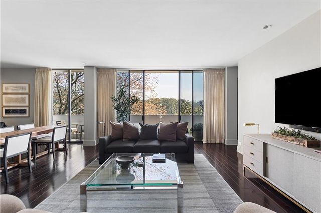 2575 Peachtree Road NE 6H, Atlanta, GA 30305