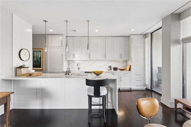 2575 Peachtree Road NE 6H, Atlanta, GA 30305