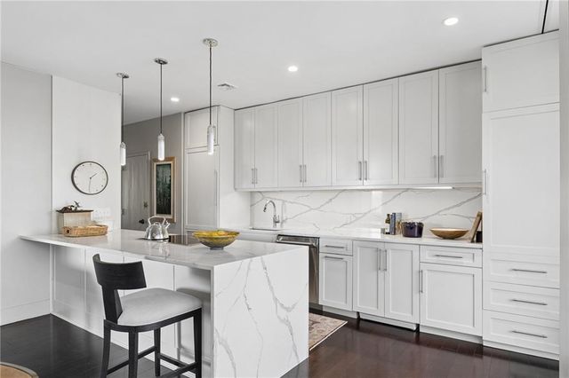 2575 Peachtree Road NE 6H, Atlanta, GA 30305