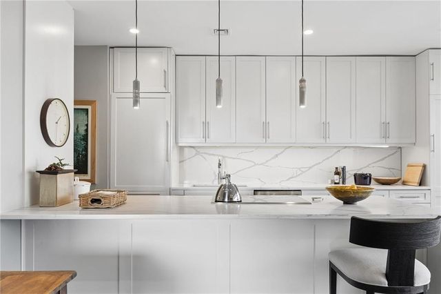 2575 Peachtree Road NE 6H, Atlanta, GA 30305