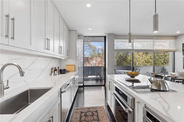 2575 Peachtree Road NE 6H, Atlanta, GA 30305