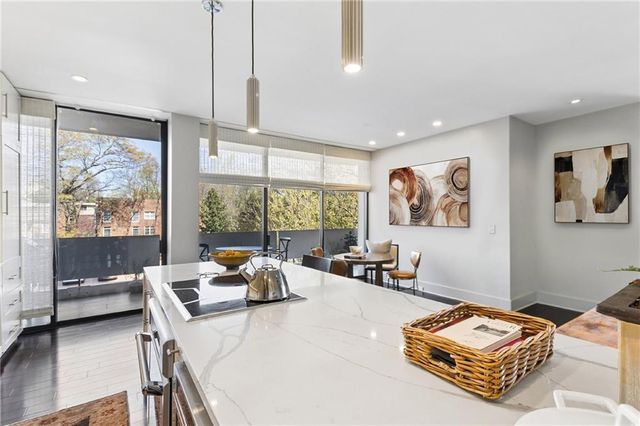 2575 Peachtree Road NE 6H, Atlanta, GA 30305