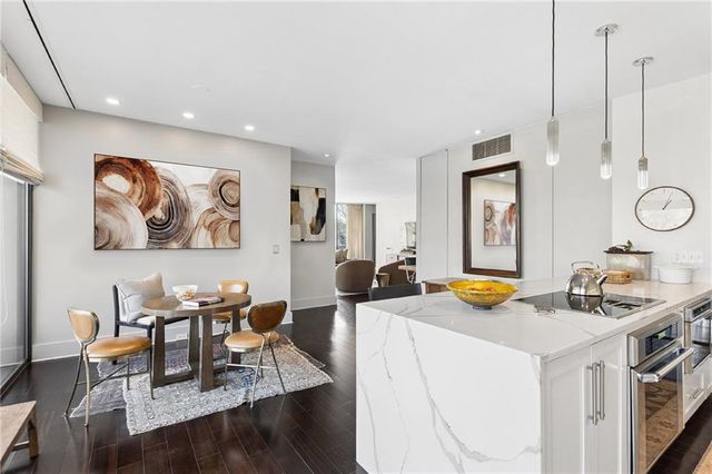 2575 Peachtree Road NE 6H, Atlanta, GA 30305