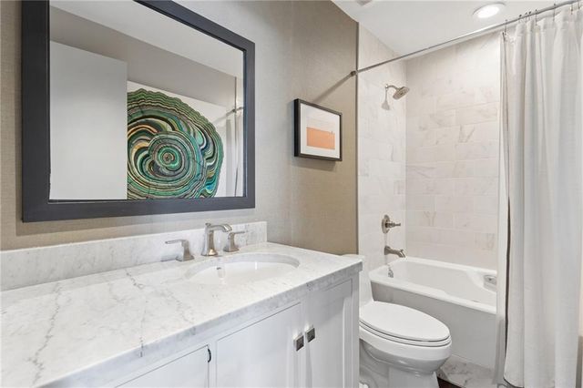 2575 Peachtree Road NE 6H, Atlanta, GA 30305