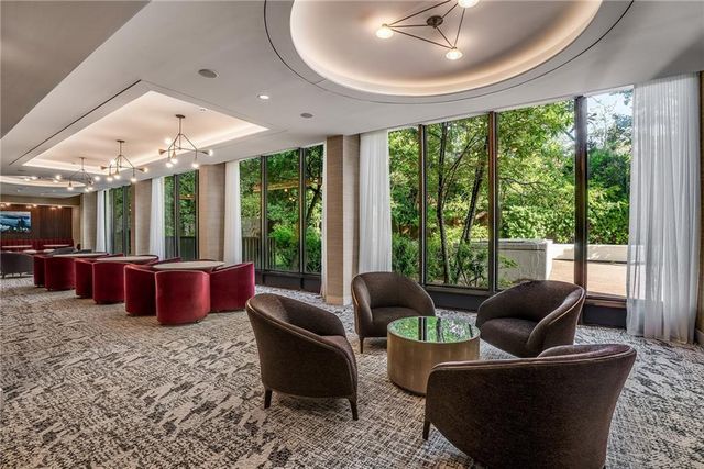 2575 Peachtree Road NE 6H, Atlanta, GA 30305