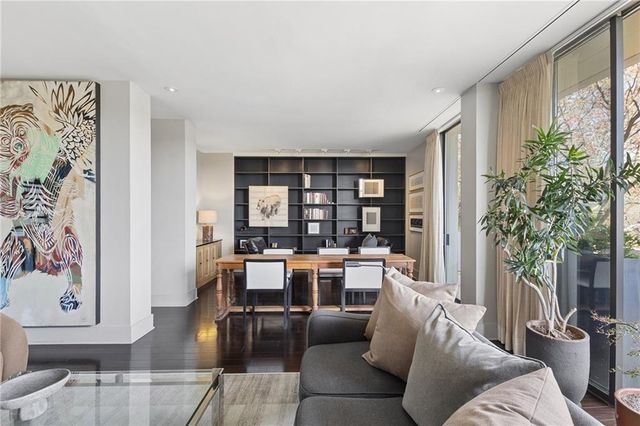 2575 Peachtree Road NE 6H, Atlanta, GA 30305