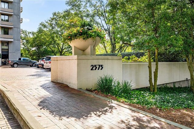 2575 Peachtree Road NE 6H, Atlanta, GA 30305
