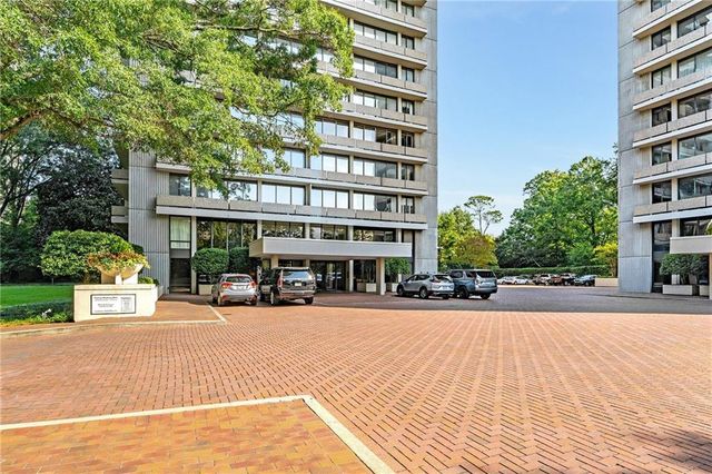 2575 Peachtree Road NE 6H, Atlanta, GA 30305