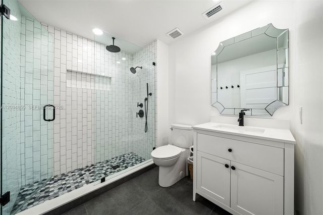 14501 SW 122nd Place, Miami, FL 33186