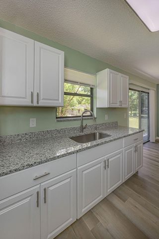 18565 47th Court N, Loxahatchee, FL 33470